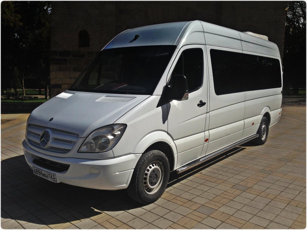 Mersedes Sprinter 2.jpg